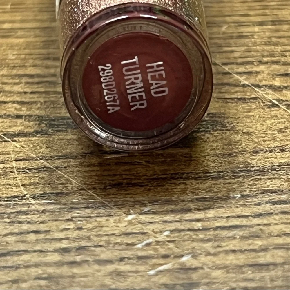 Makeup Revolution “Life On The Dance Floor” Guest List Lipstick Head Turner